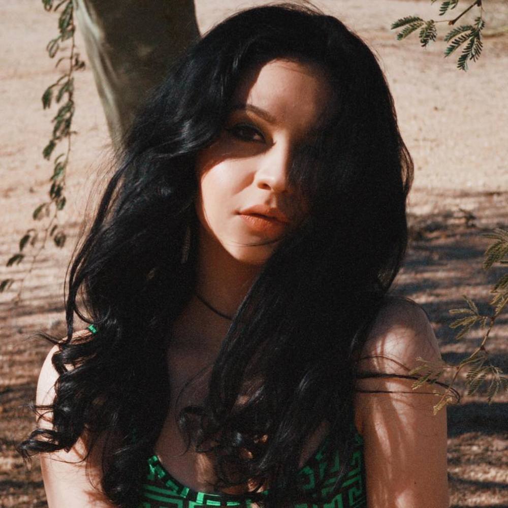 Meet your Posher, Shay